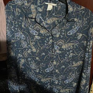 Women’s H & M Paisley Blue Shirt